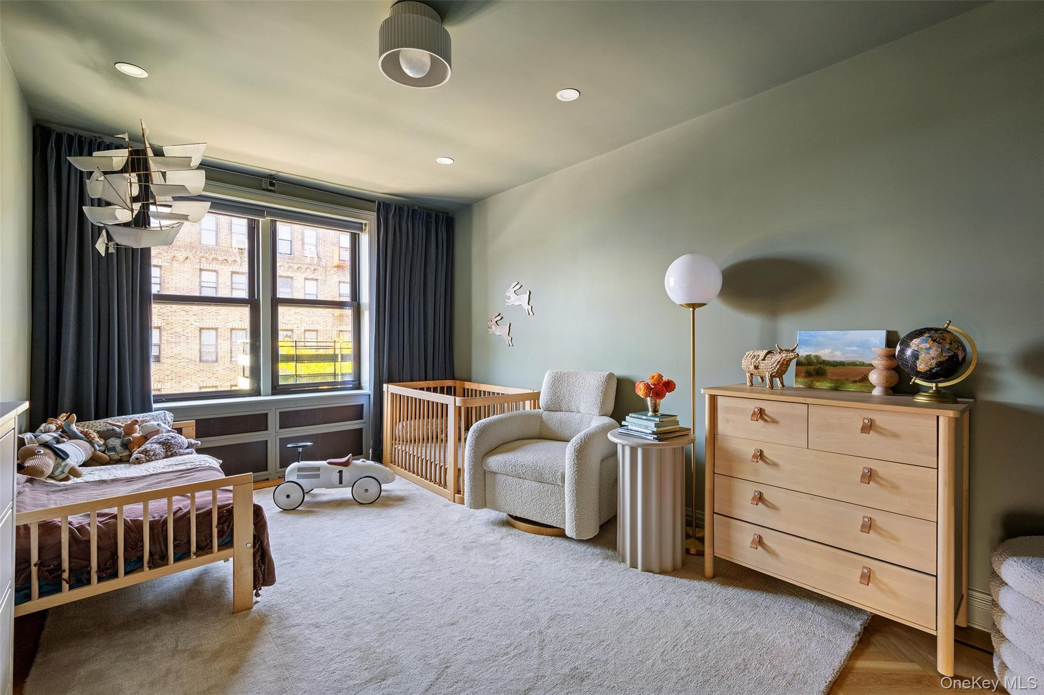 7423 Ridge Boulevard Unit: 4E thumbnail 6