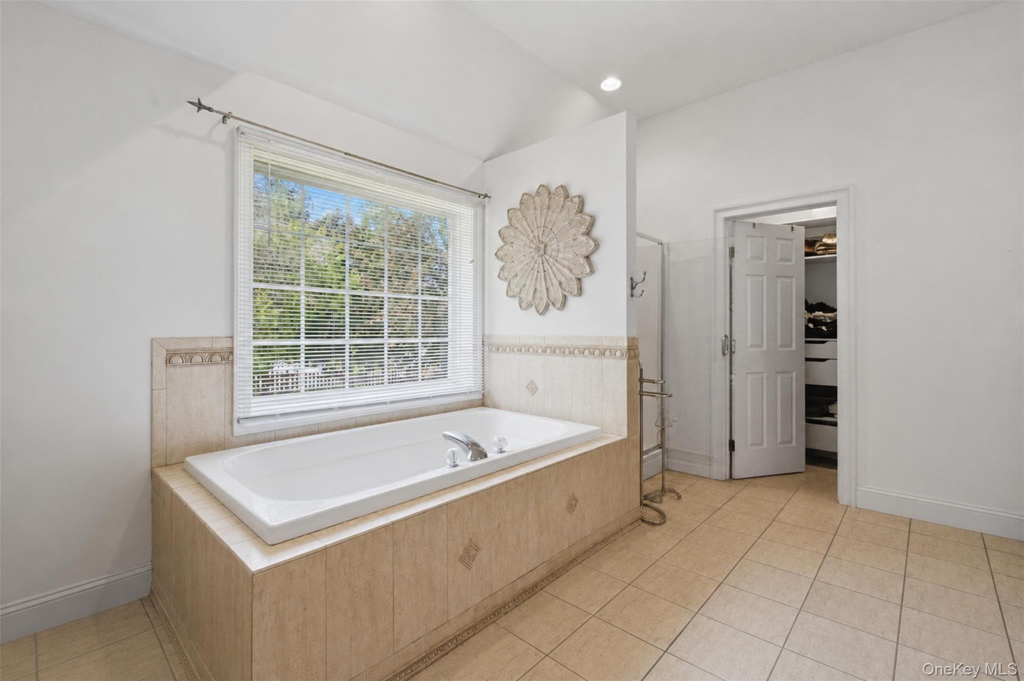 40 Winter Park Drive thumbnail 23