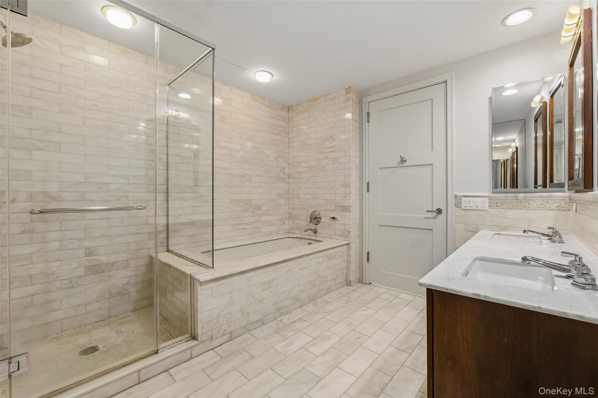 1 Renaissance Square Unit: V6G thumbnail 10