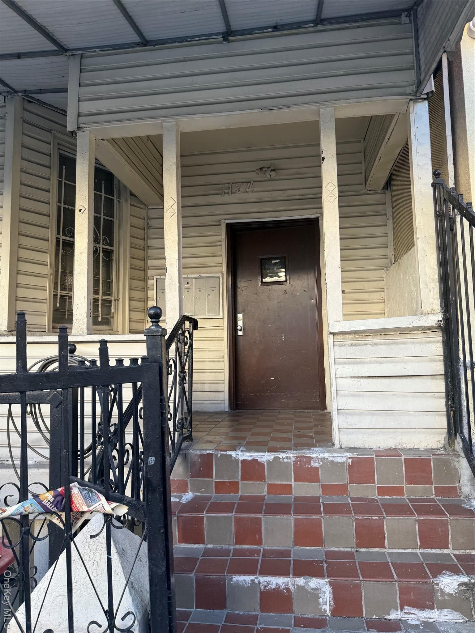 1124 Fox Street thumbnail 2