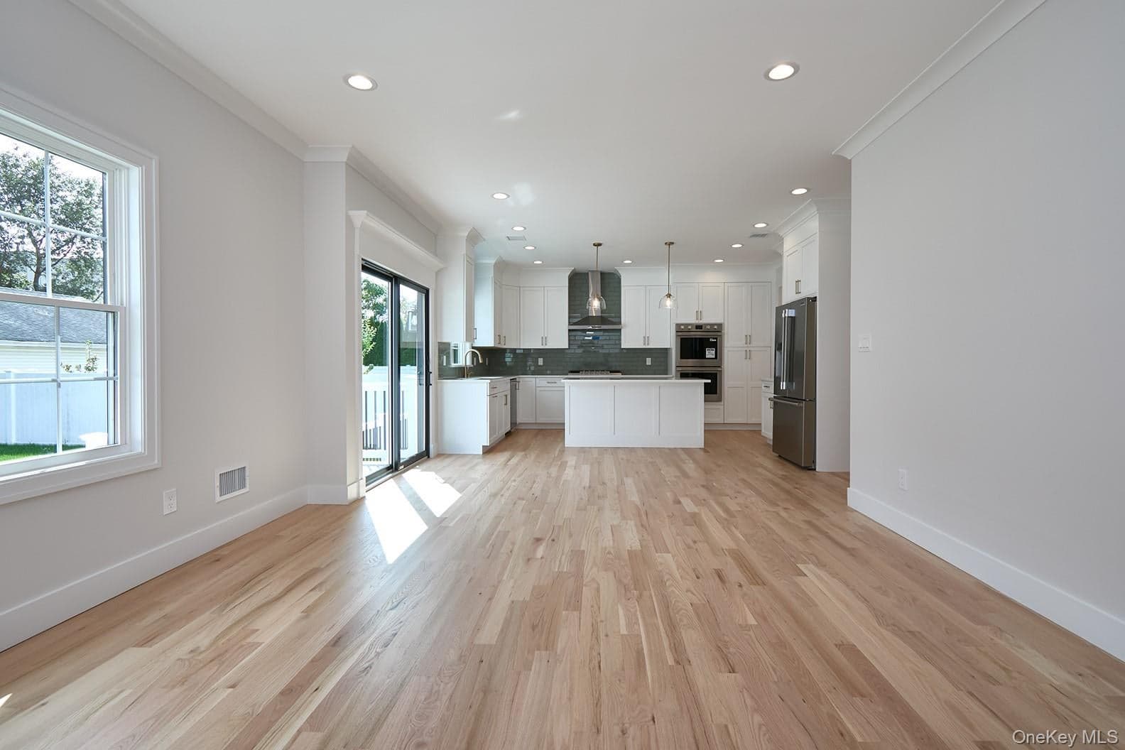 104 Maeder Avenue thumbnail 18