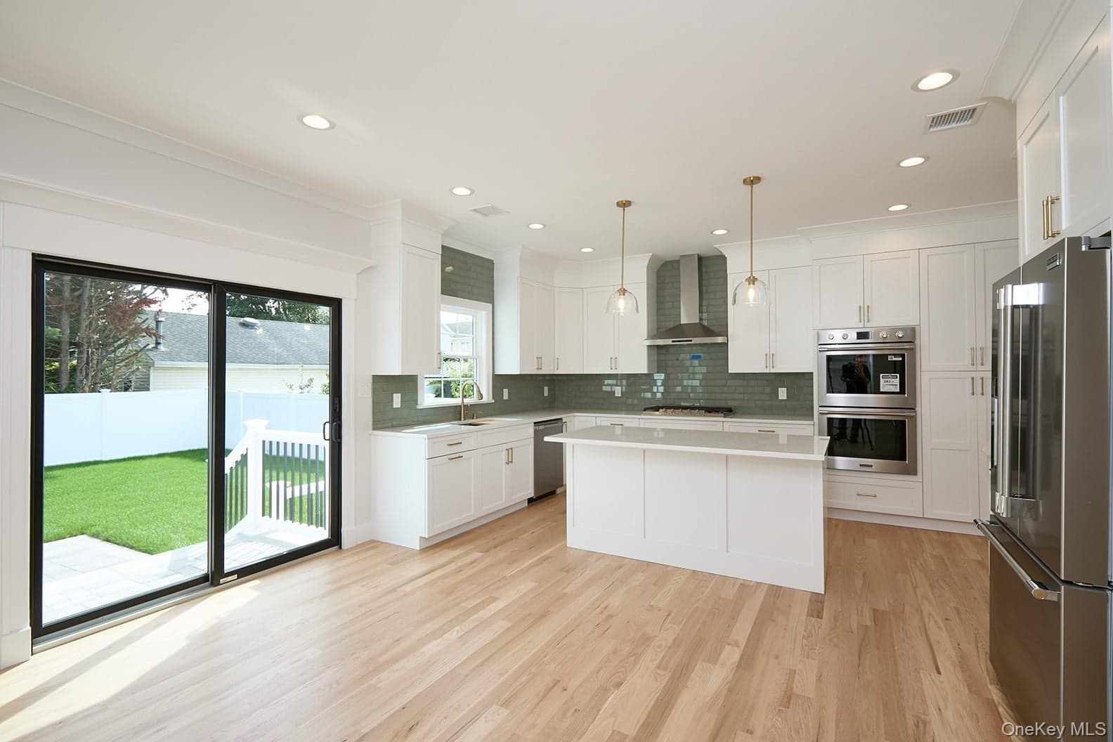104 Maeder Avenue thumbnail 20