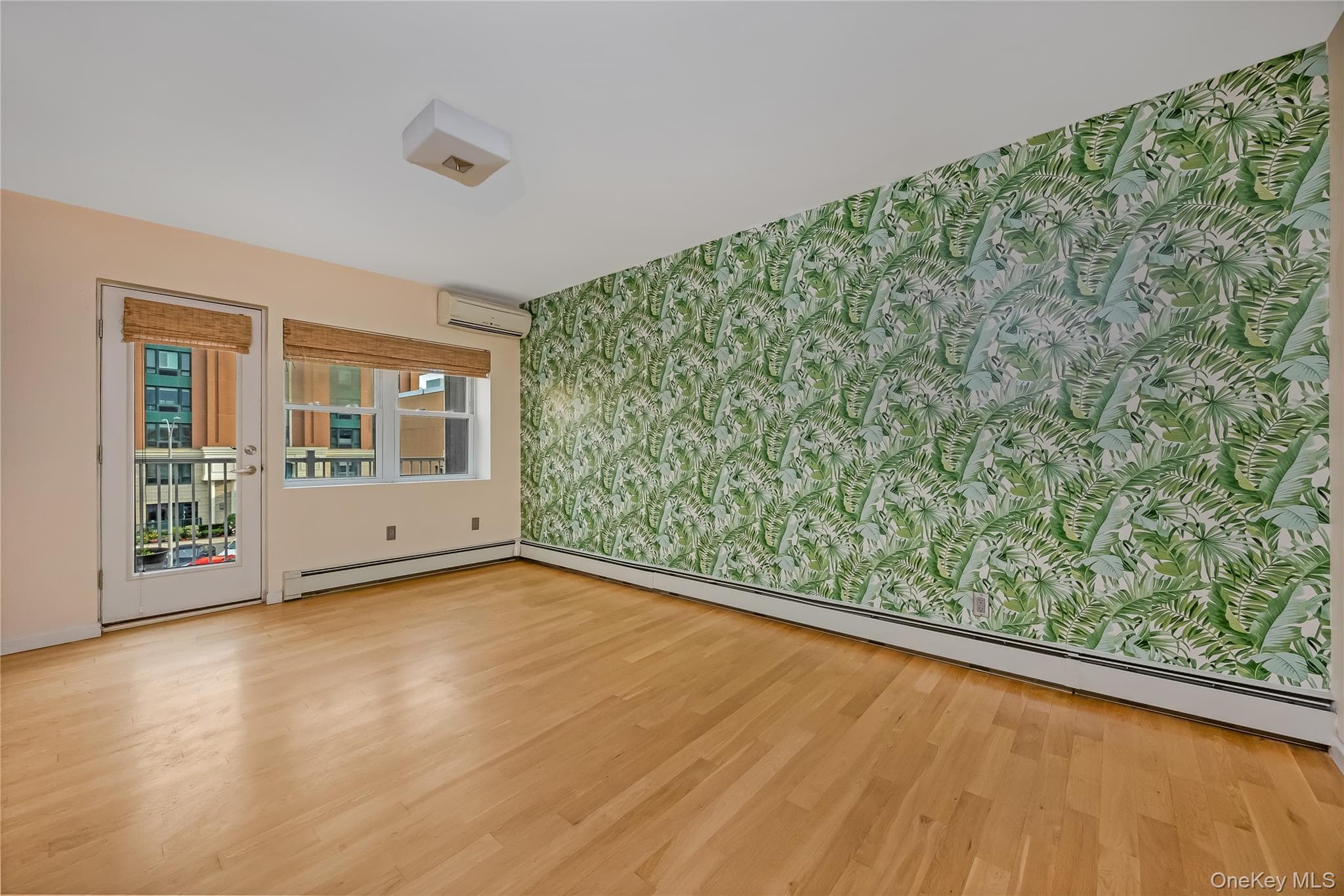 251 W Broadway Unit: 306 thumbnail 3