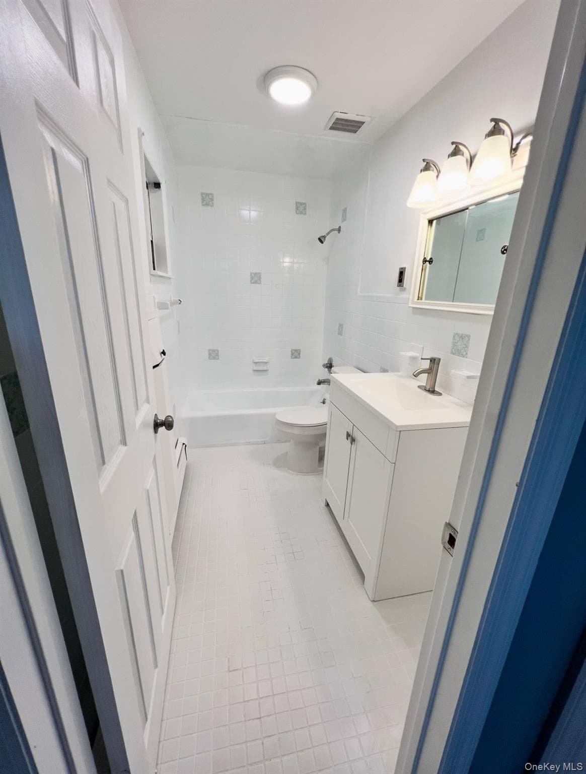2410 Boston Post Road thumbnail 20
