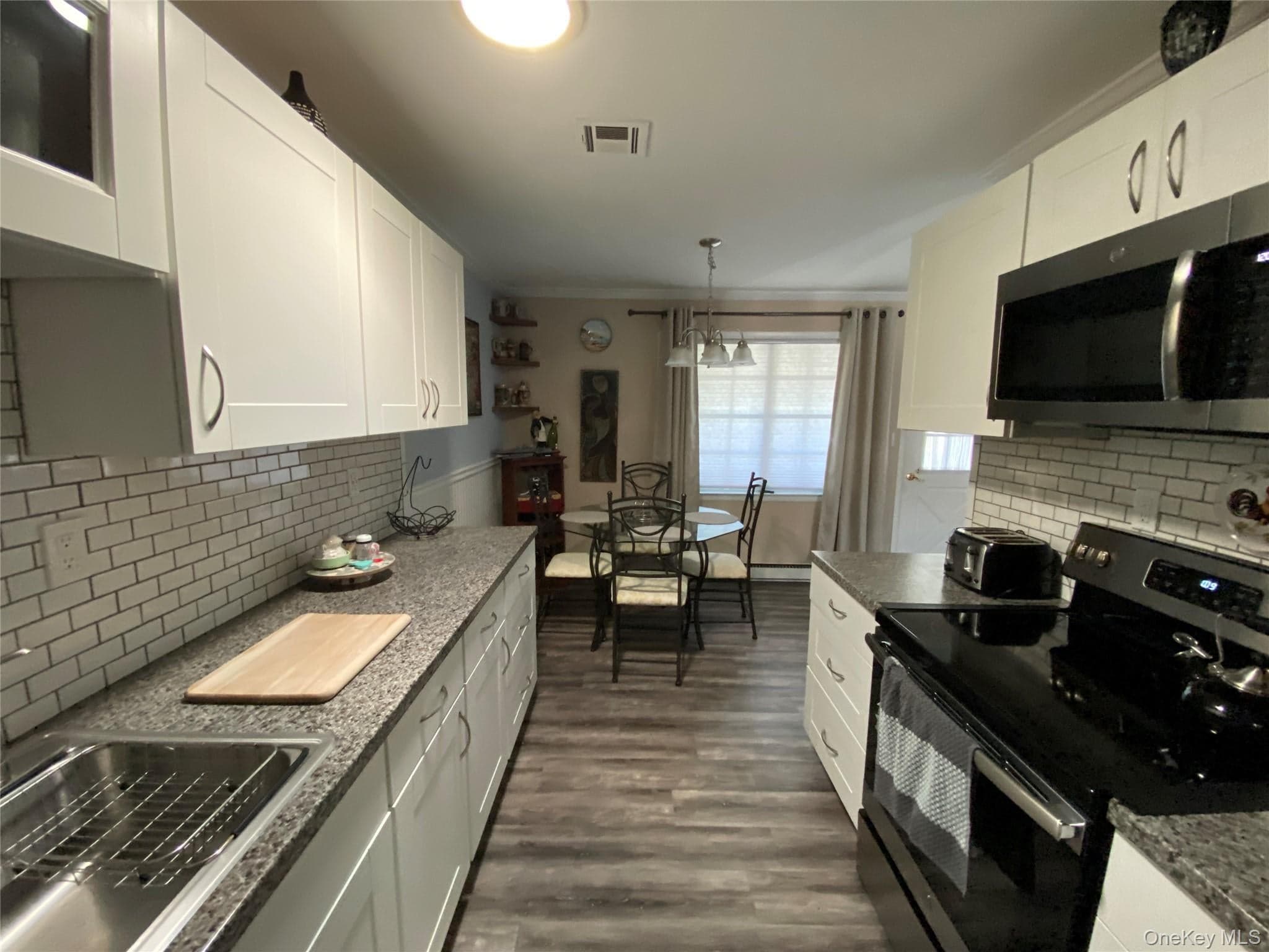 274 Berwick Court Unit: A thumbnail 16