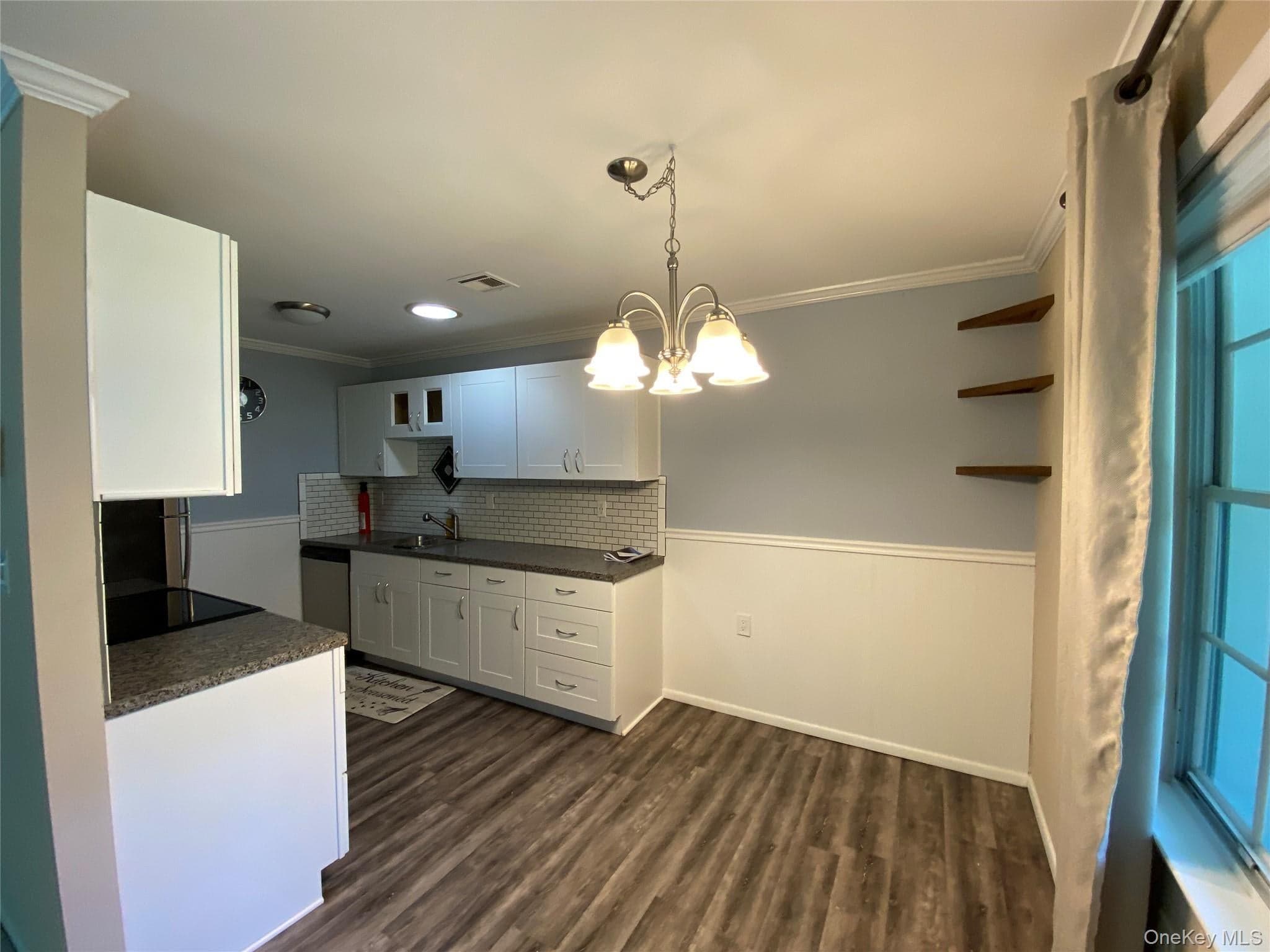 274 Berwick Court Unit: A thumbnail 7