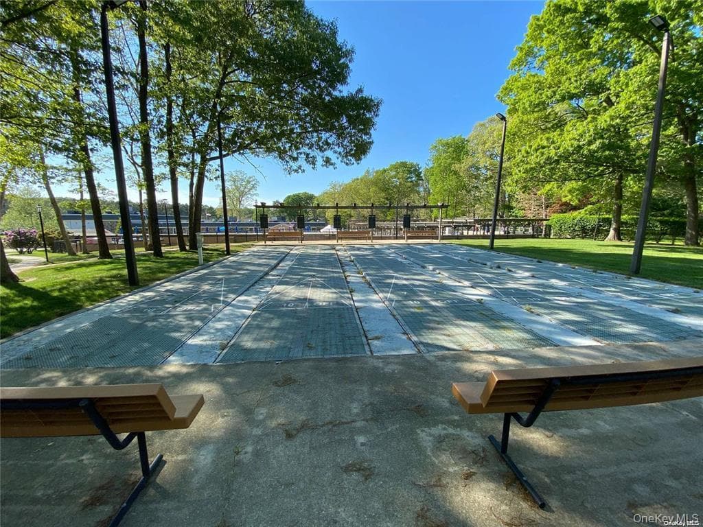 274 Berwick Court Unit: A thumbnail 25