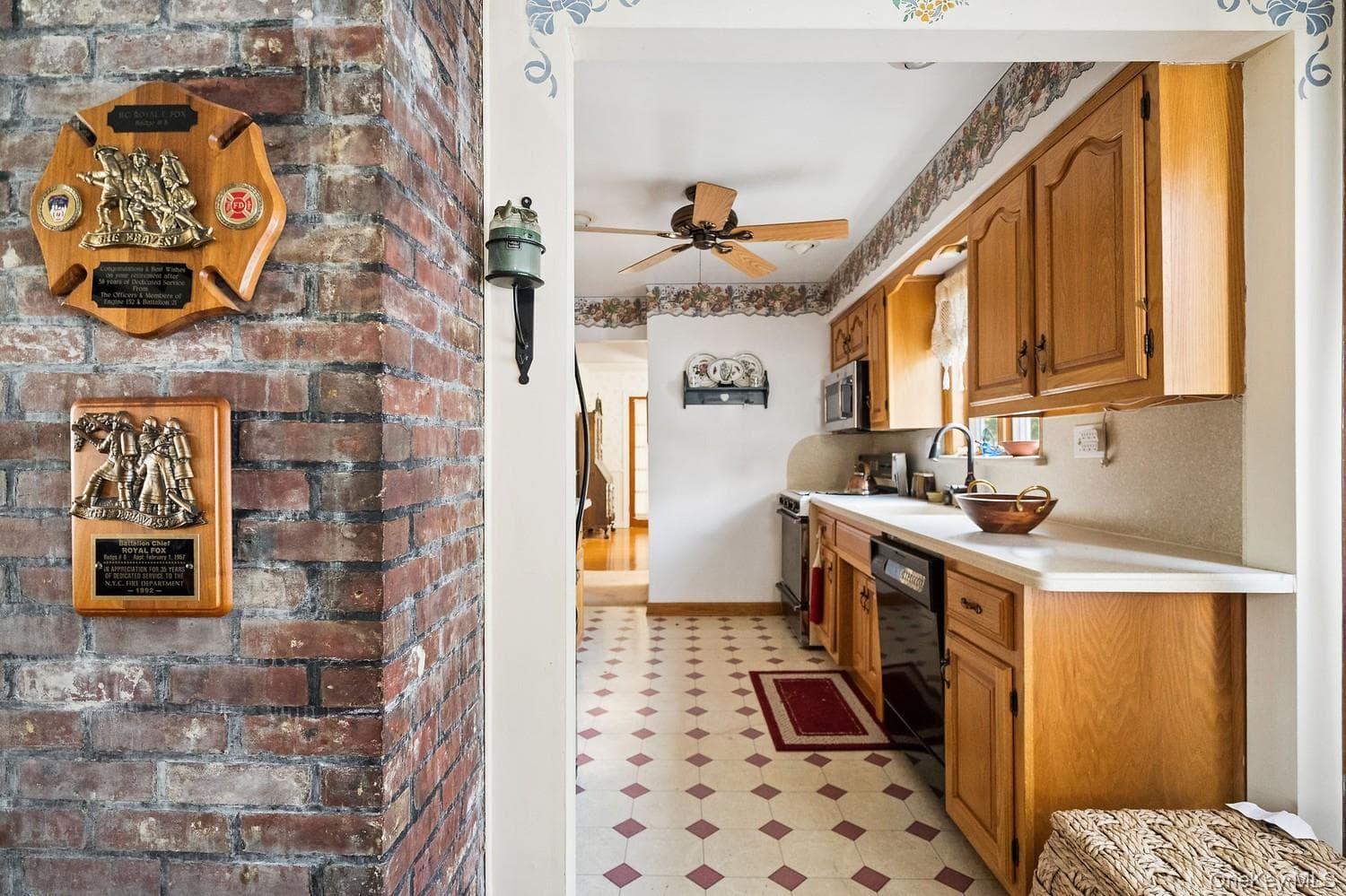64 Collfield Avenue thumbnail 21