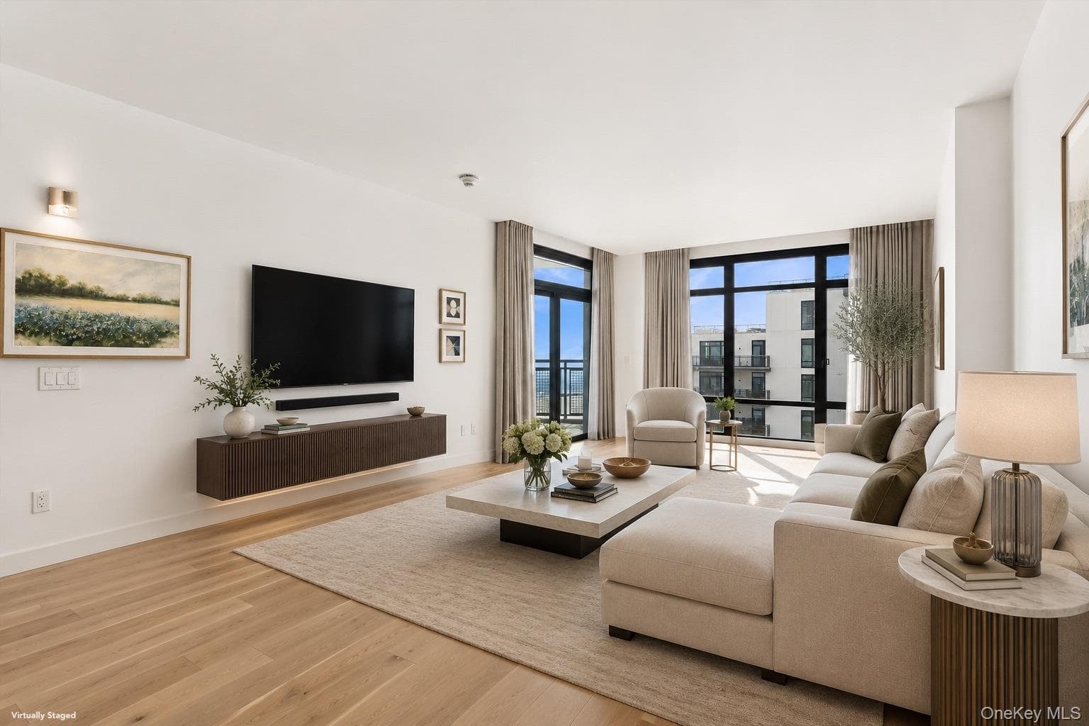 140 Boardwalk Unit: 905B thumbnail 5