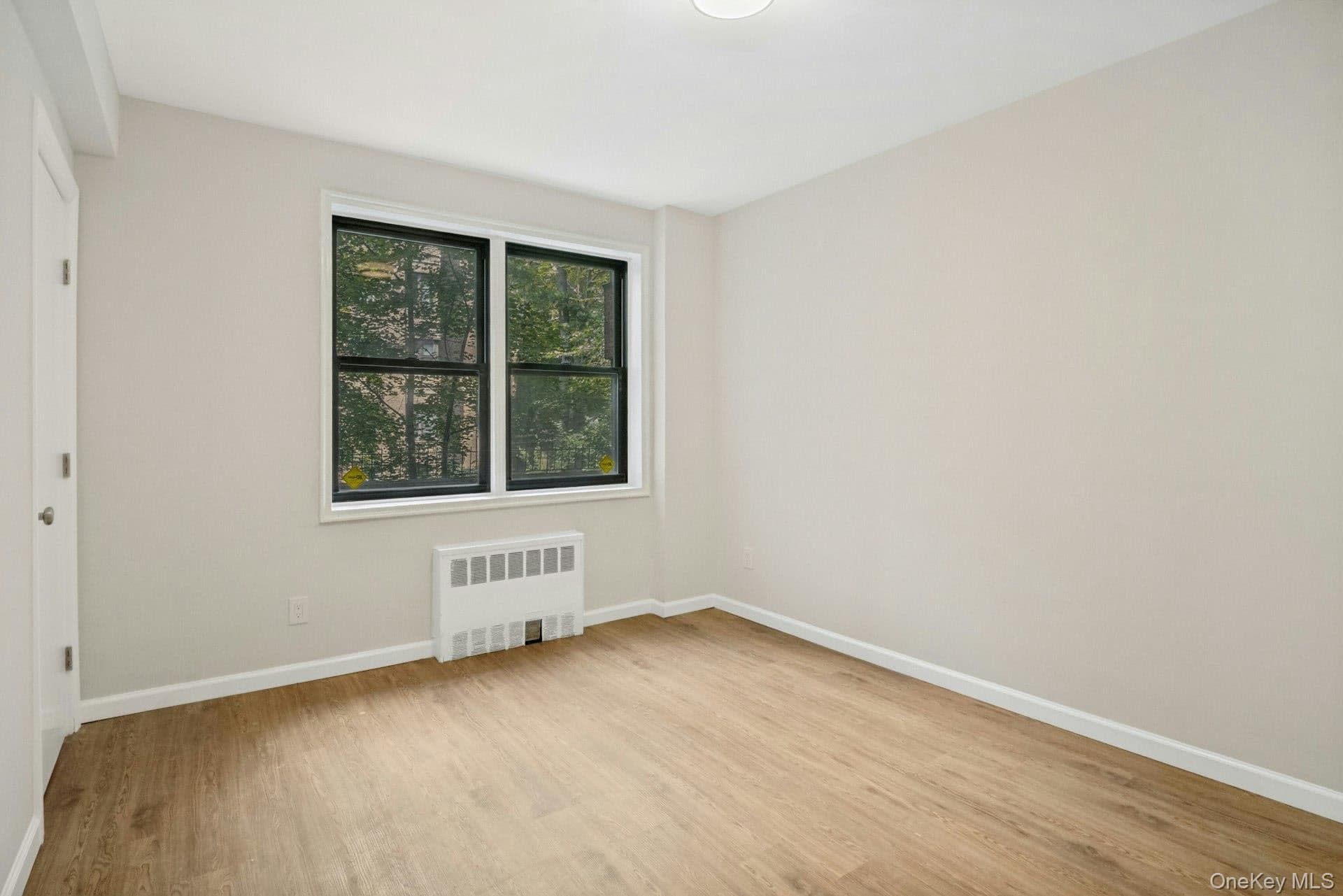 180 E Hartsdale Avenue Unit: 1F thumbnail 15