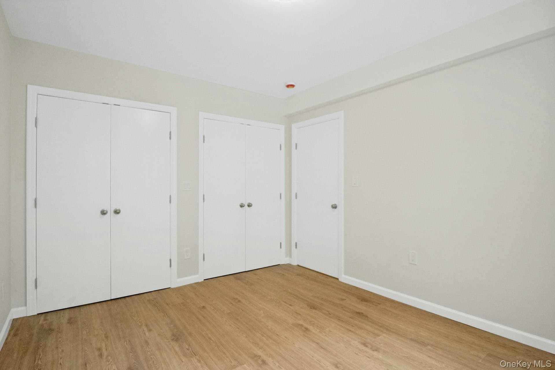180 E Hartsdale Avenue Unit: 1F thumbnail 17