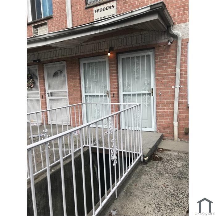 3969 Carpenter Avenue thumbnail 14