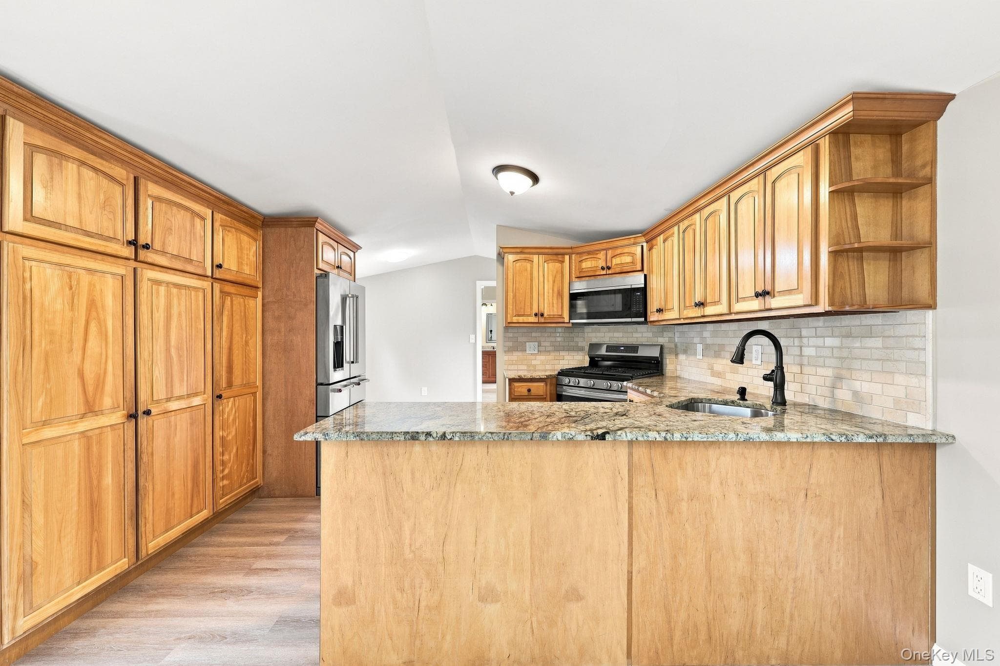363 Mettacahonts RD Unit: 6 thumbnail 11