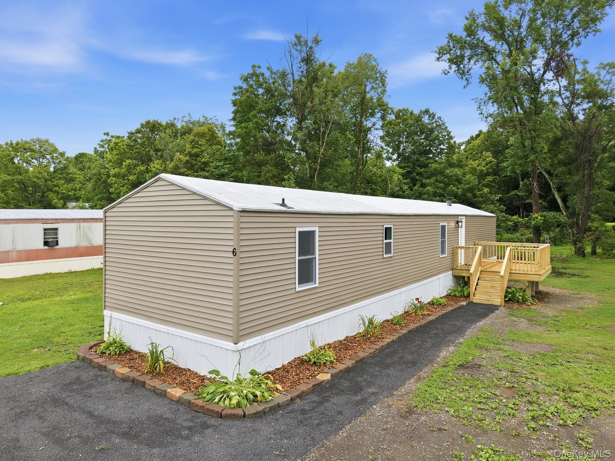 363 Mettacahonts RD Unit: 6 thumbnail 40