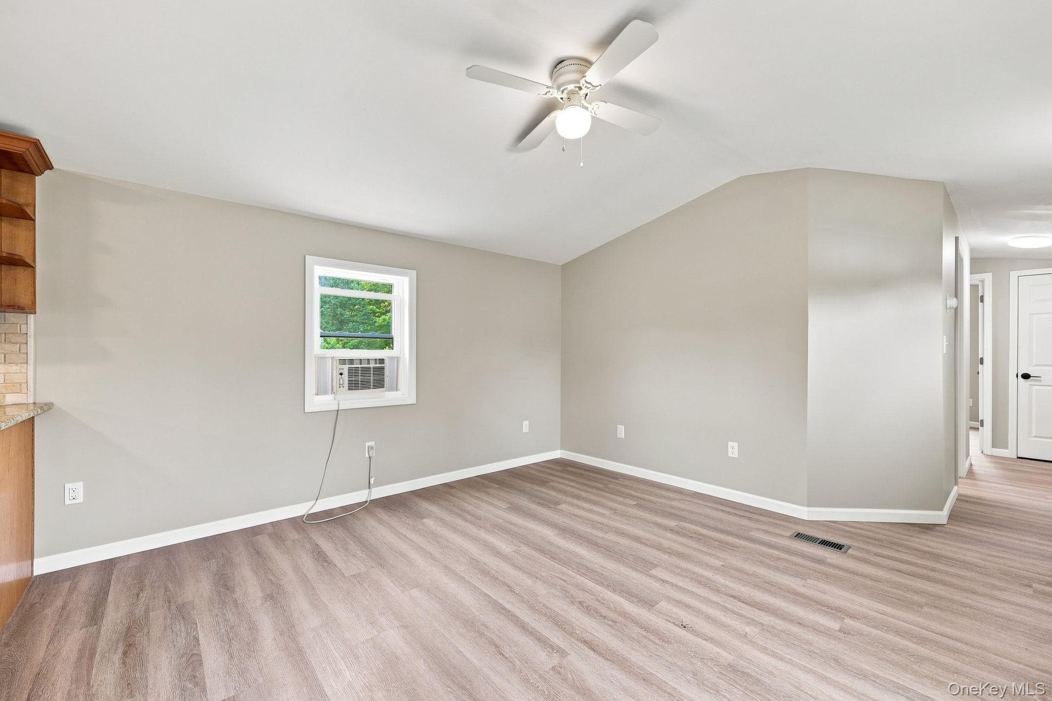 363 Mettacahonts RD Unit: 6 thumbnail 47