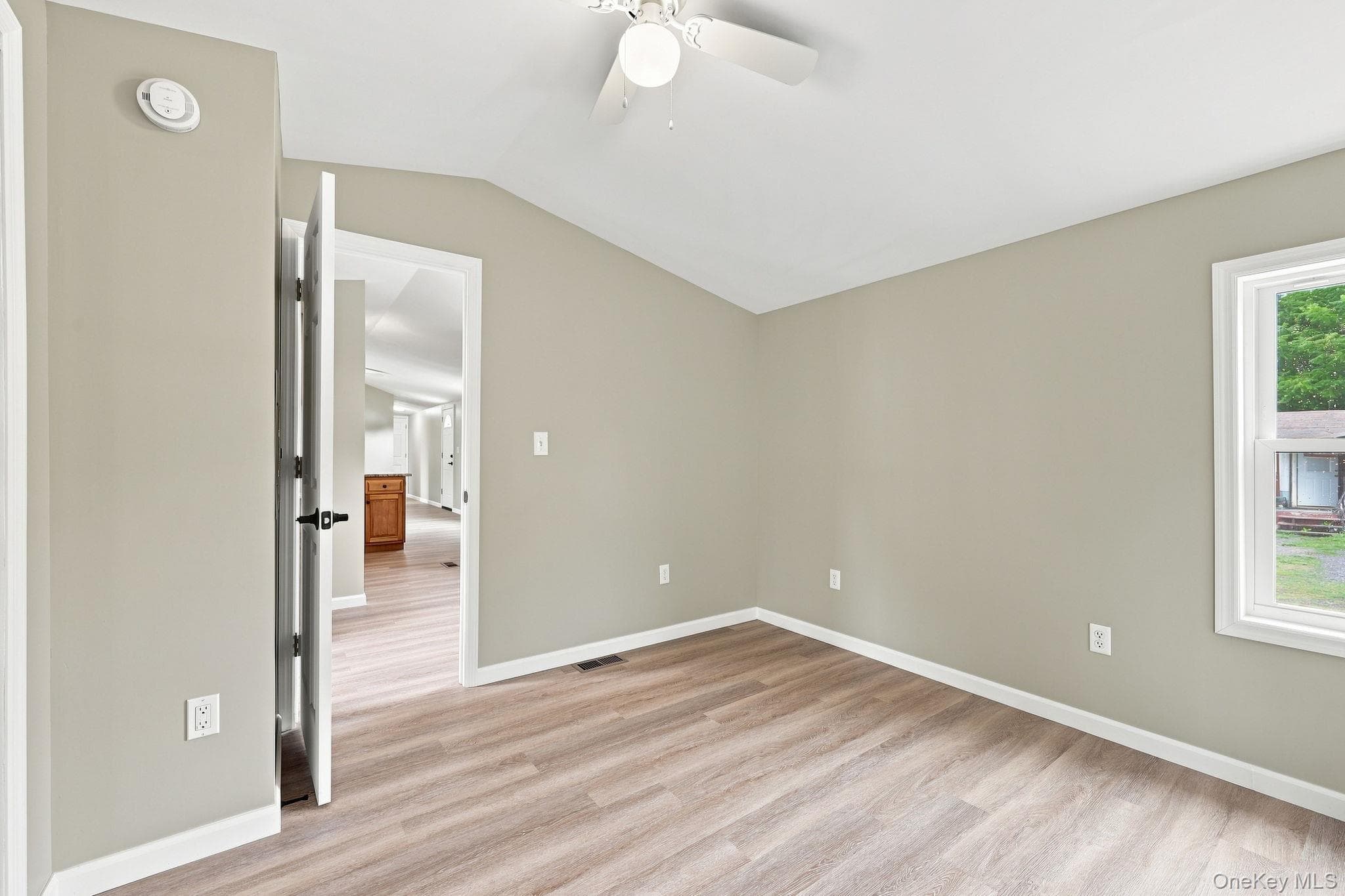 363 Mettacahonts RD Unit: 6 thumbnail 17