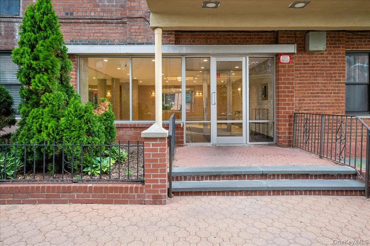 1130 Stadium Avenue Unit: 1J thumbnail 23
