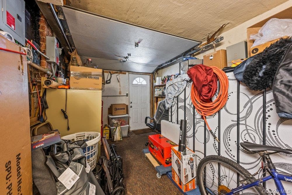 868 E 216th Street thumbnail 26