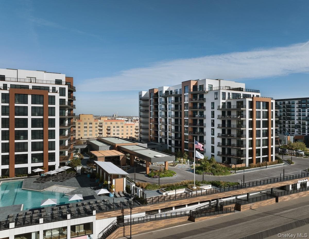 100 Boardwalk Unit: 812A thumbnail 12