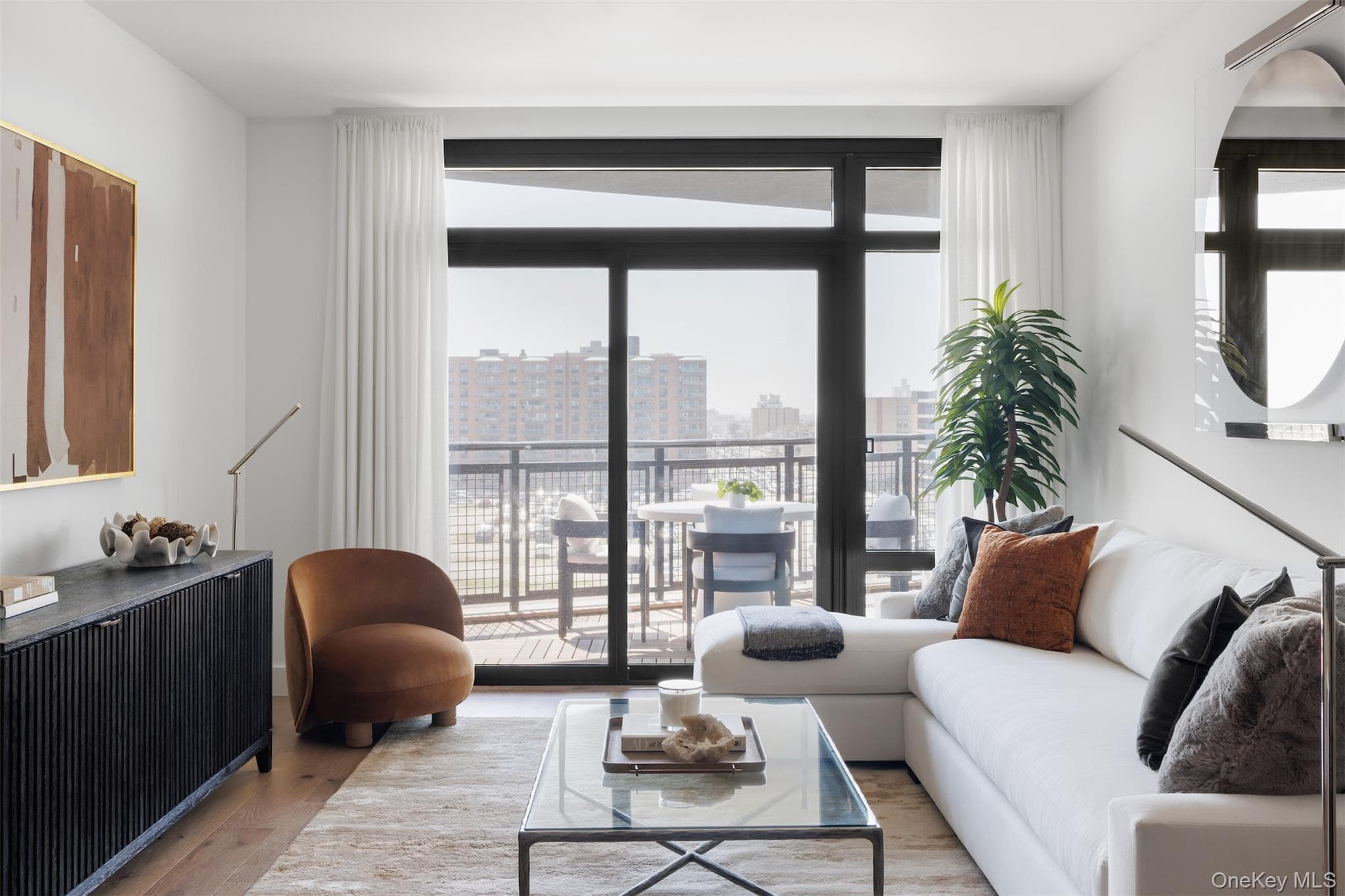 100 Boardwalk Unit: 812A thumbnail 2