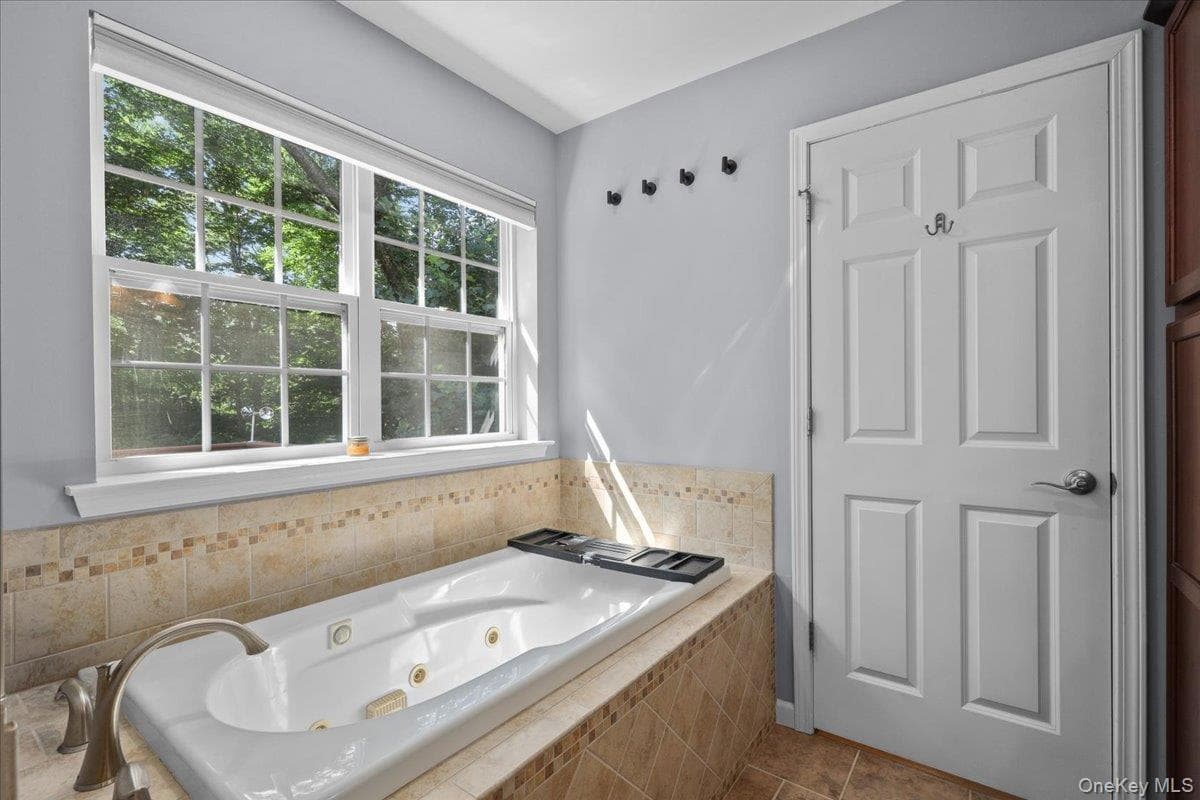 39 New Hill Road thumbnail 16