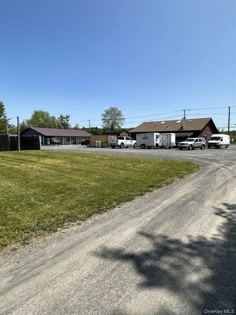 963 Kings Highway thumbnail 9
