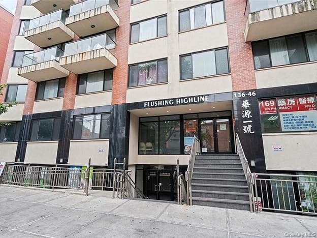 136-46 41st Avenue Unit: 1E thumbnail 2