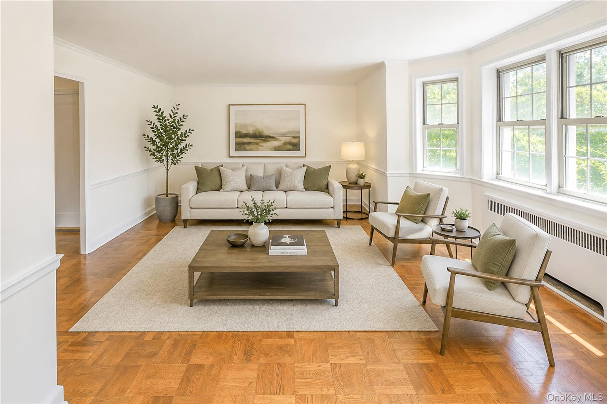 2 Chateaux Circle Unit: 2E thumbnail 3