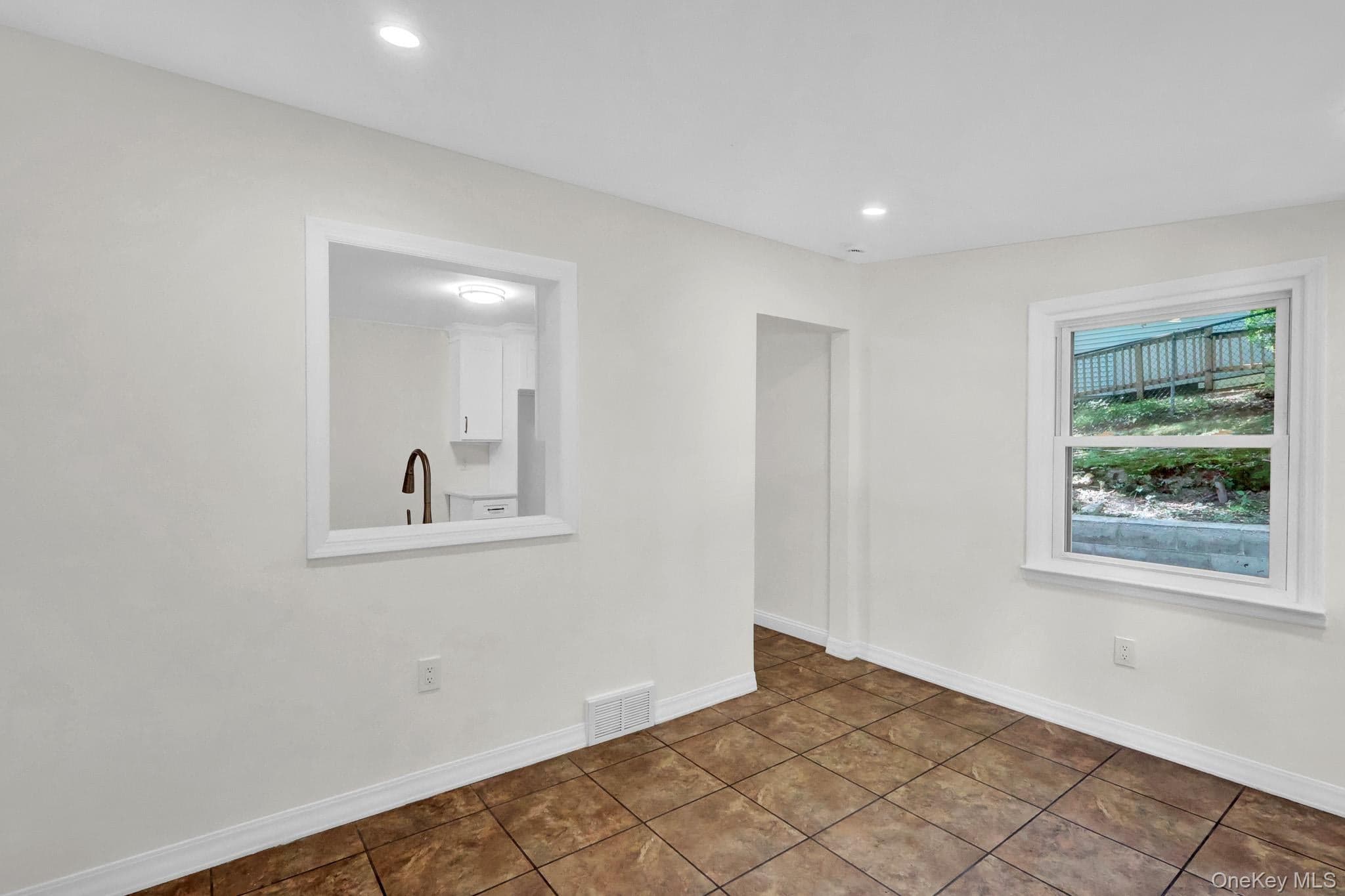 66 Washington Street thumbnail 15