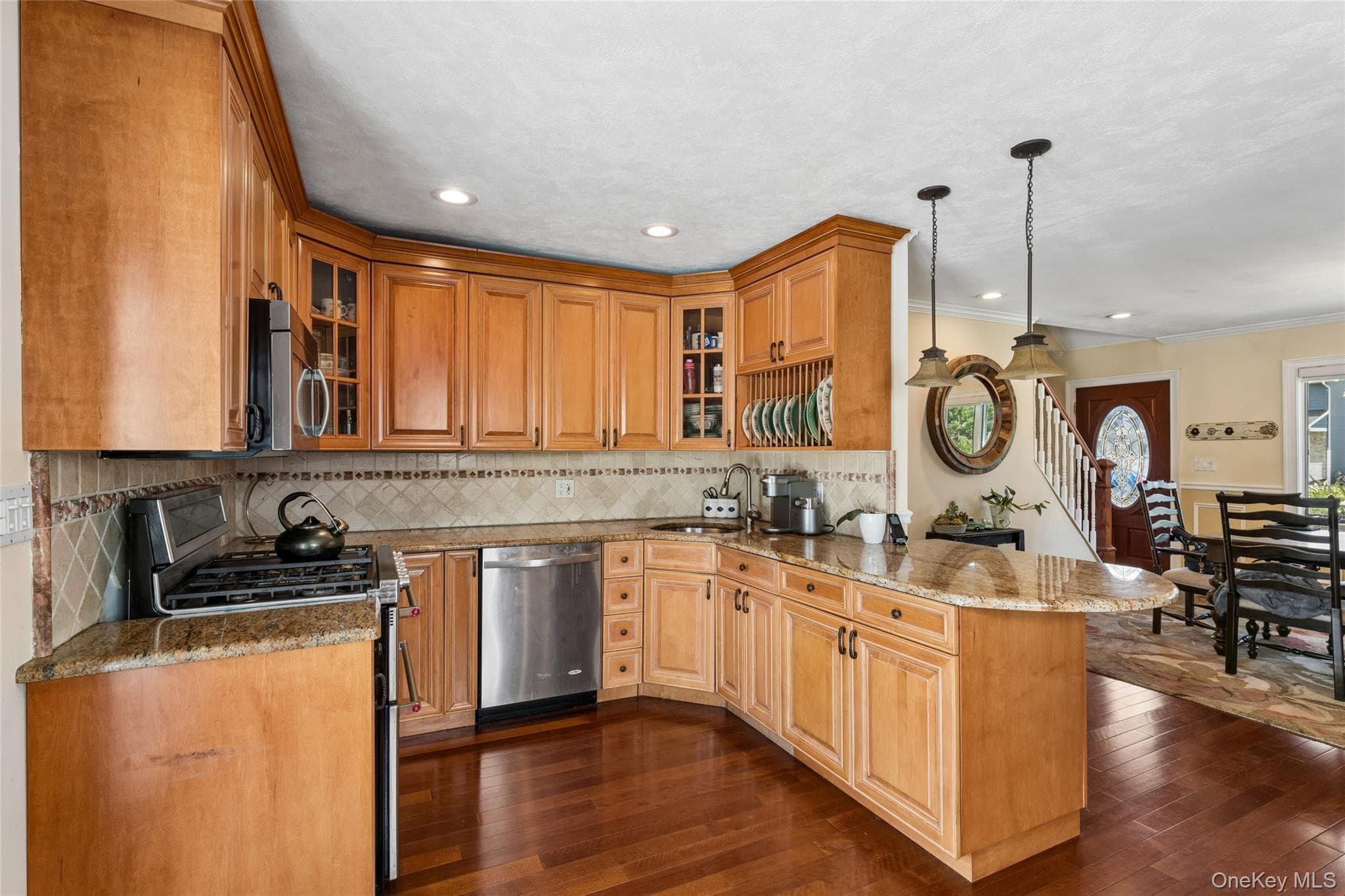 143 Deer Lake Drive thumbnail 4