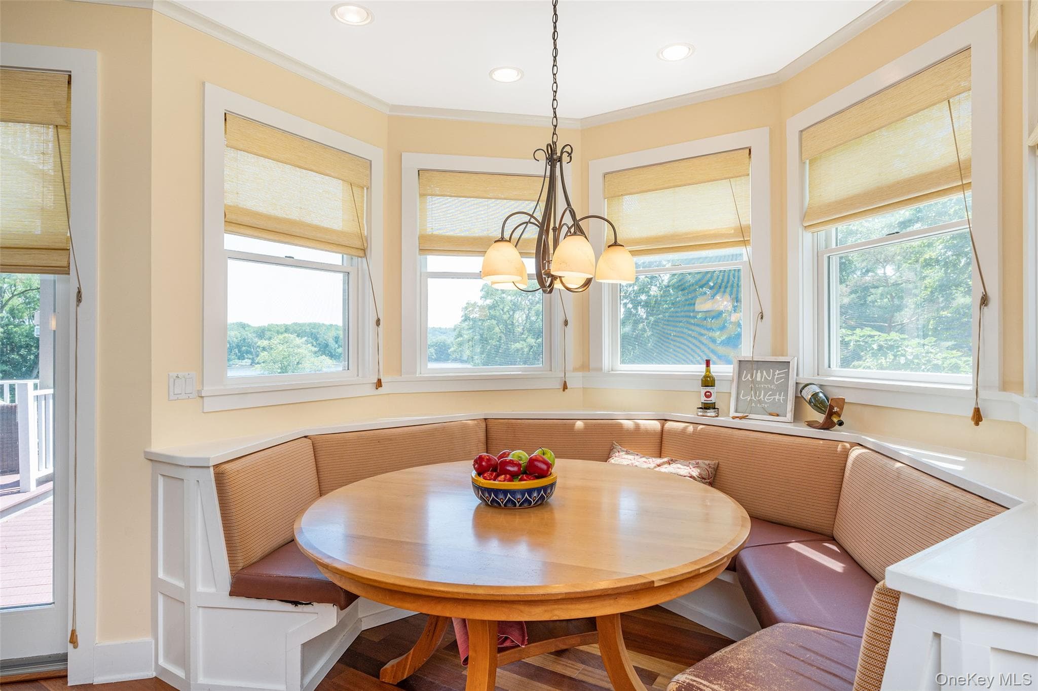 248 Van Wies Point Road thumbnail 11