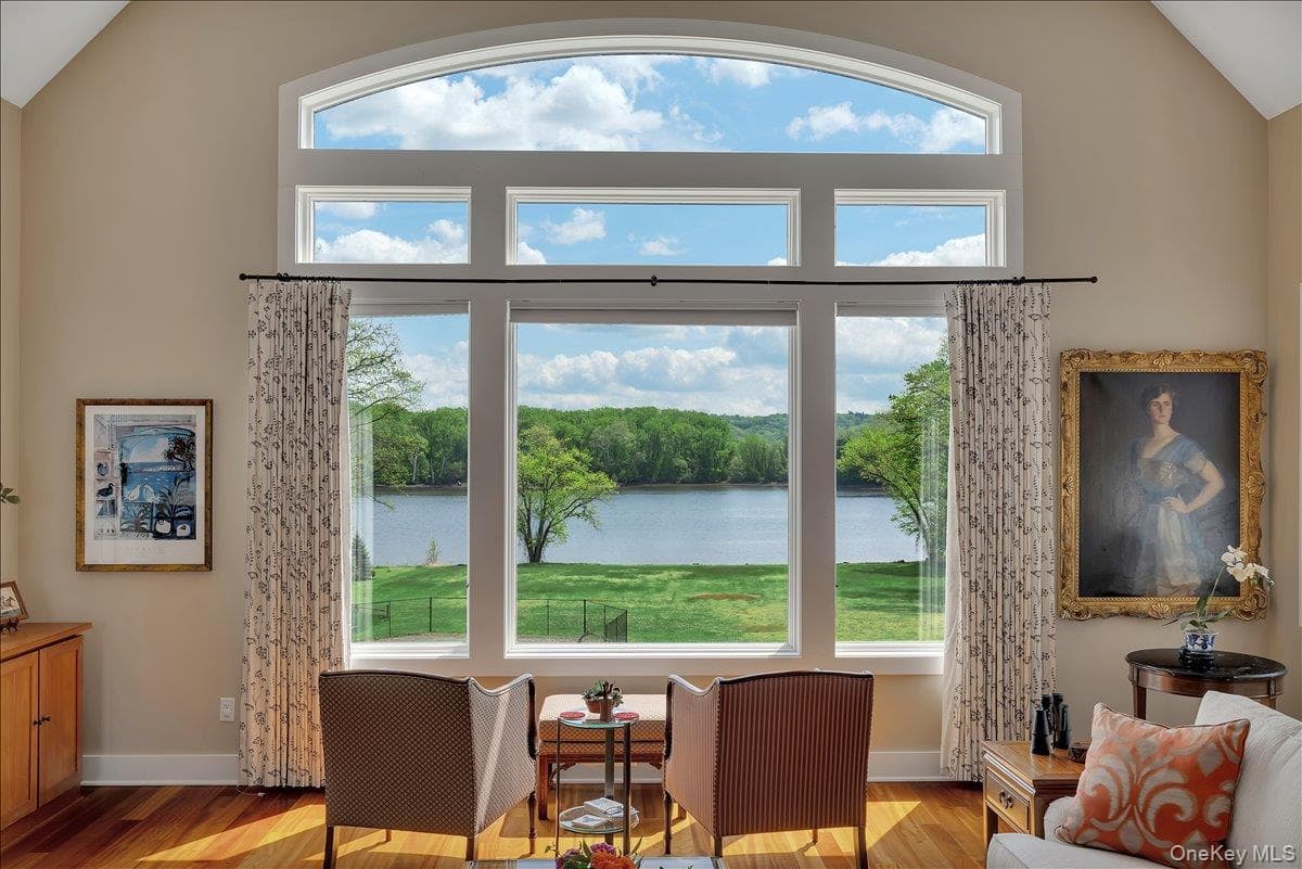 248 Van Wies Point Road thumbnail 15