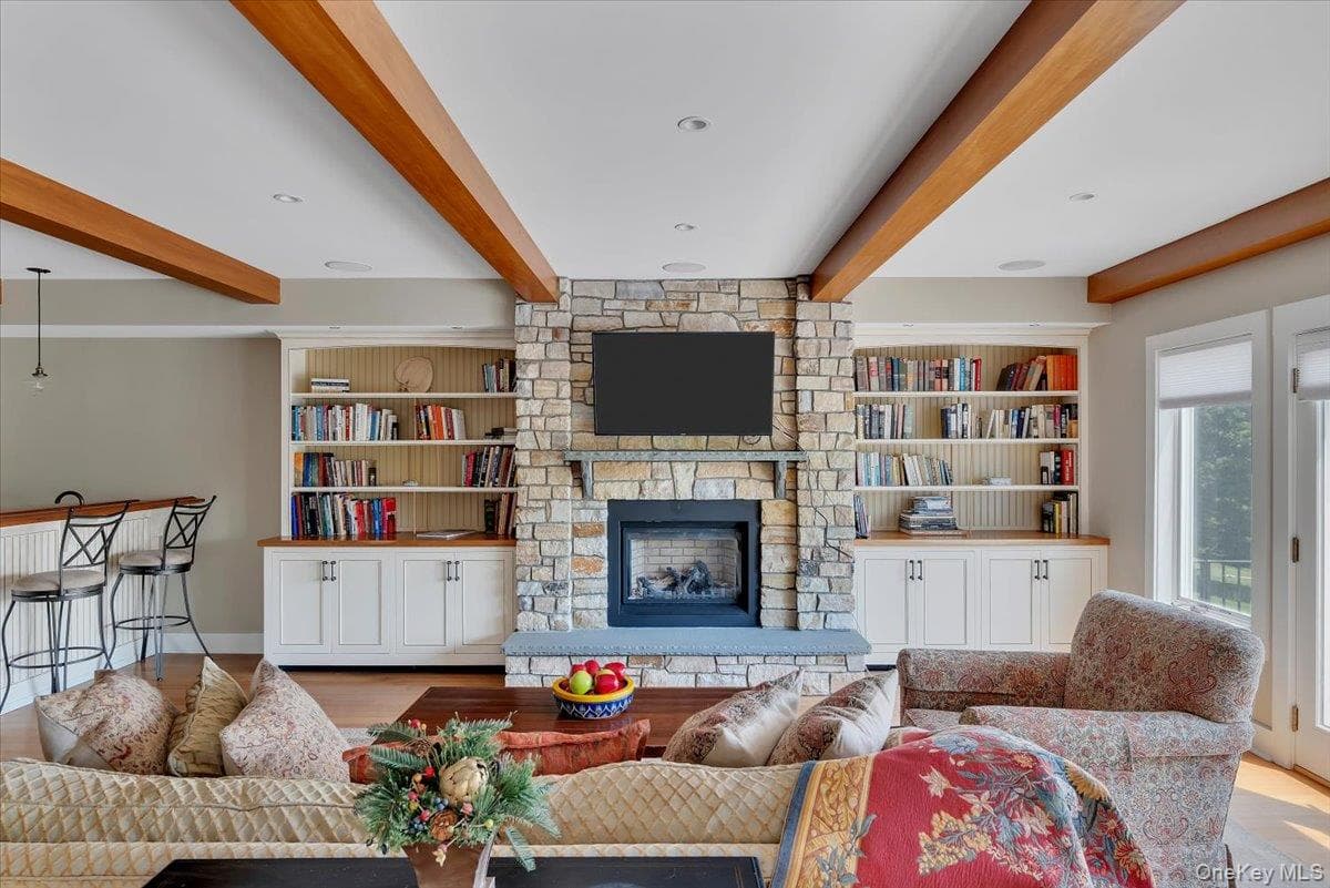 248 Van Wies Point Road thumbnail 32
