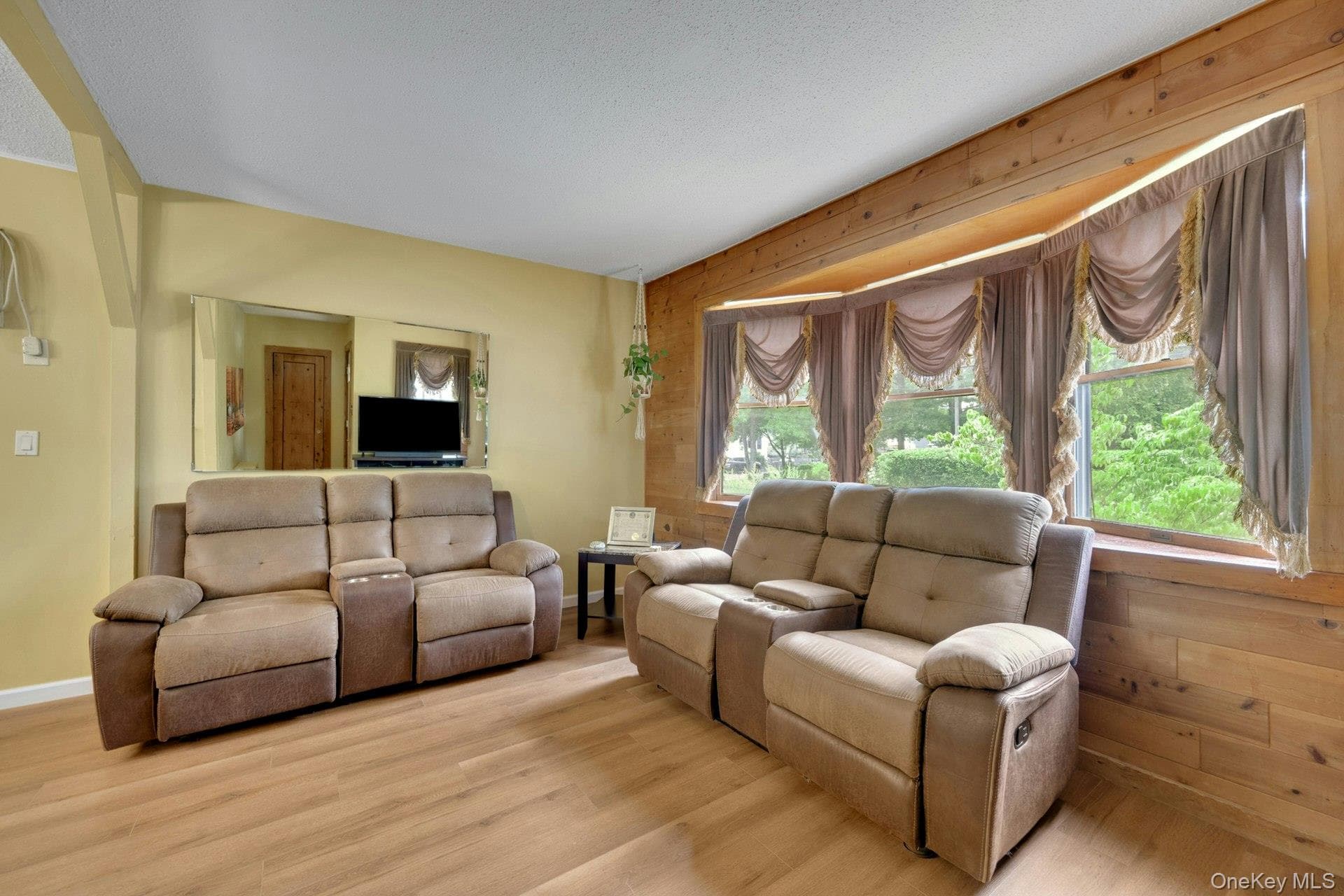 189D Edgewater Park Unit: D thumbnail 4