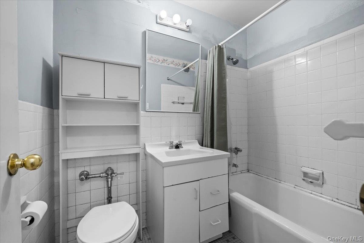 3030 Johnson Avenue Unit: 3D thumbnail 9
