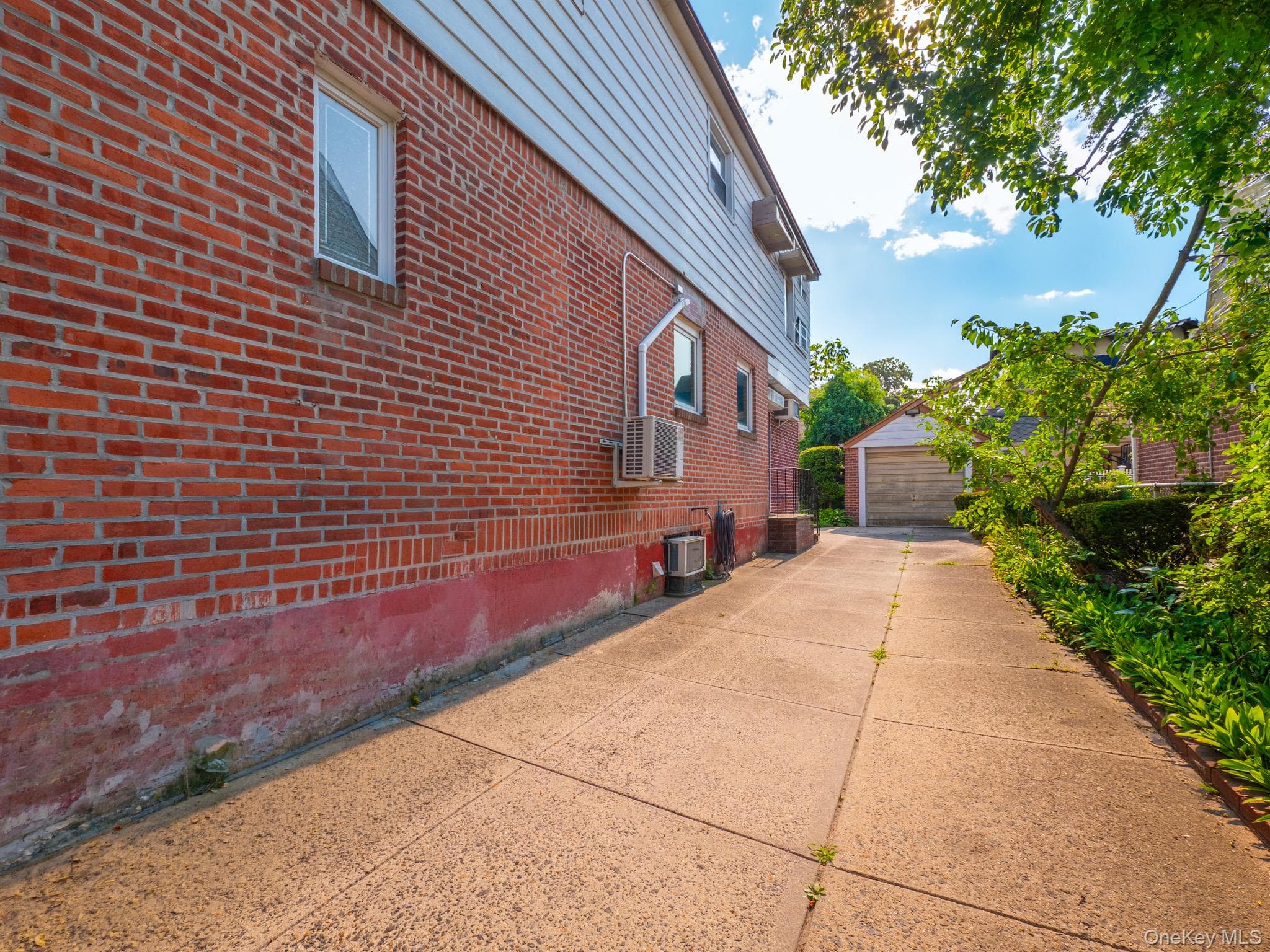 76-26 176th Street thumbnail 41