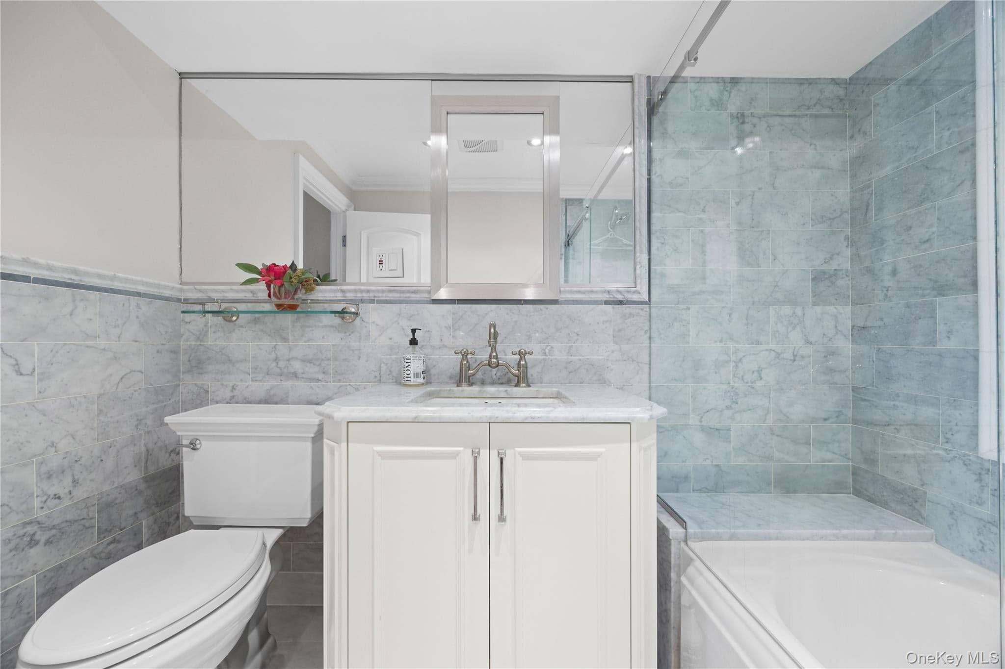 229 Ditmars Street thumbnail 15