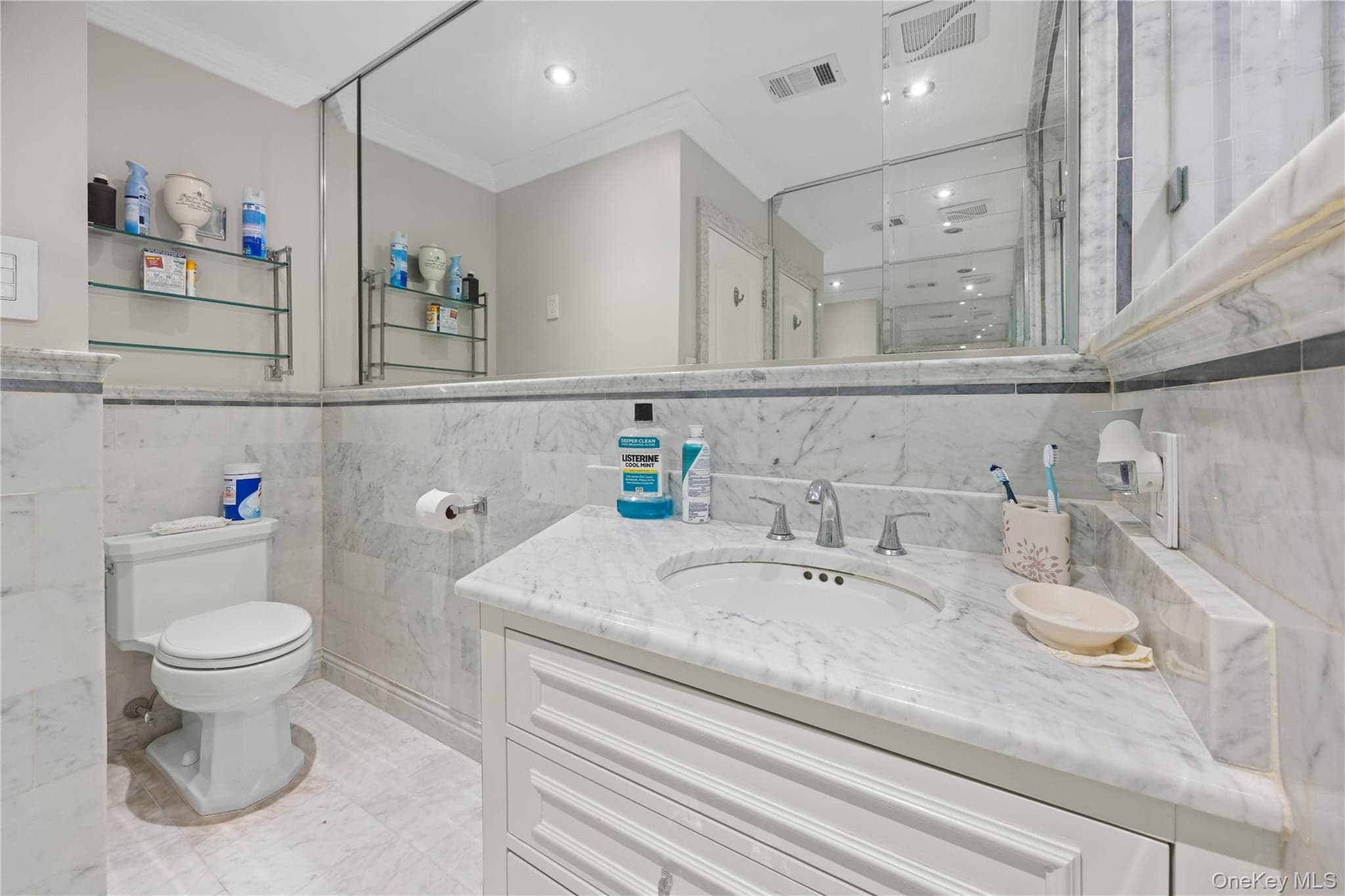 229 Ditmars Street thumbnail 10