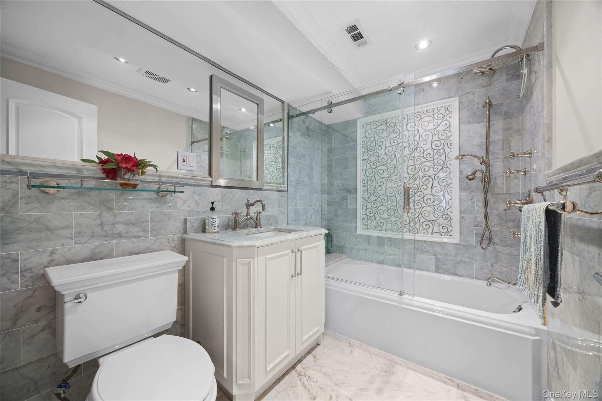 229 Ditmars Street thumbnail 14