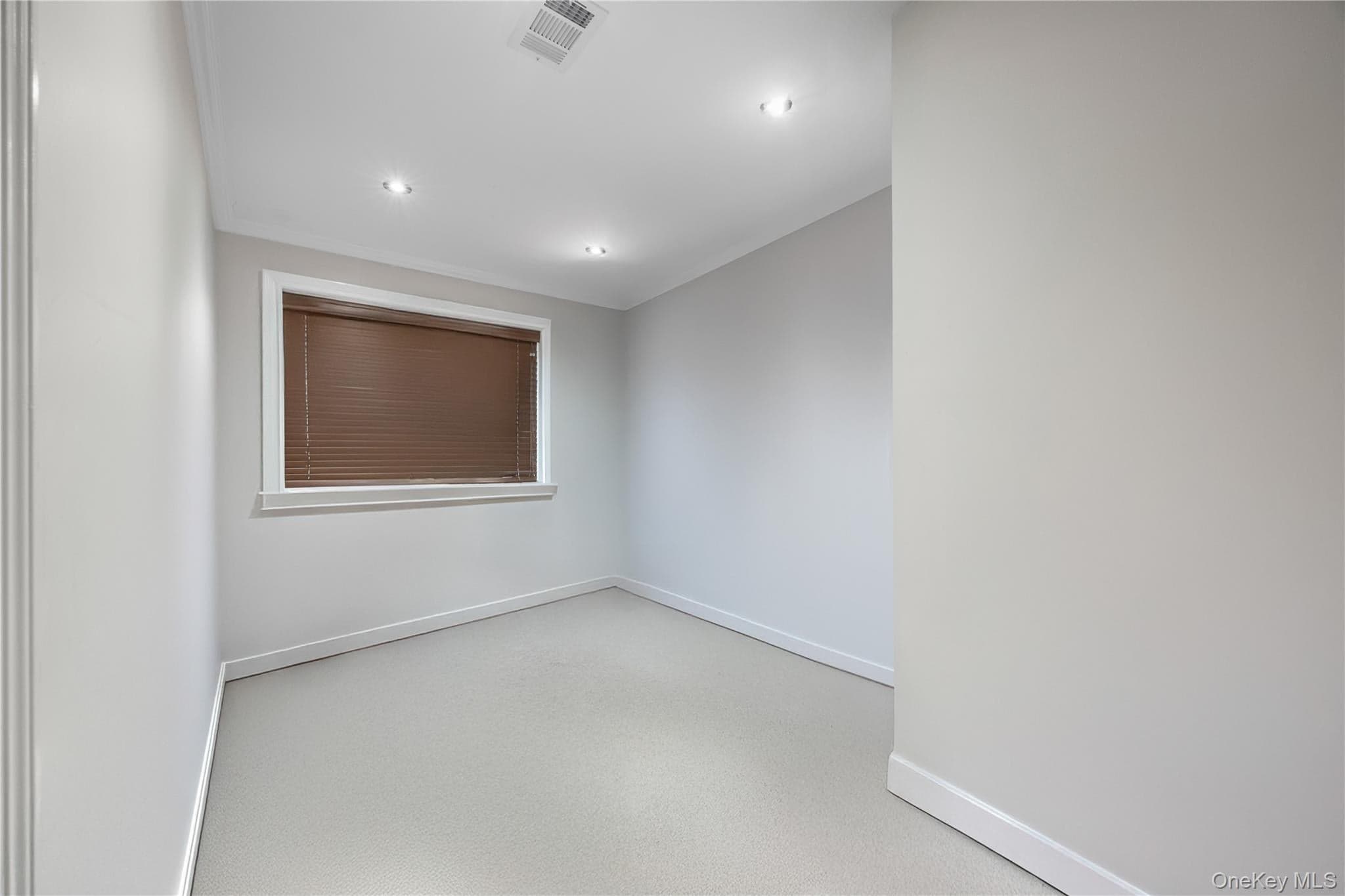 229 Ditmars Street thumbnail 16