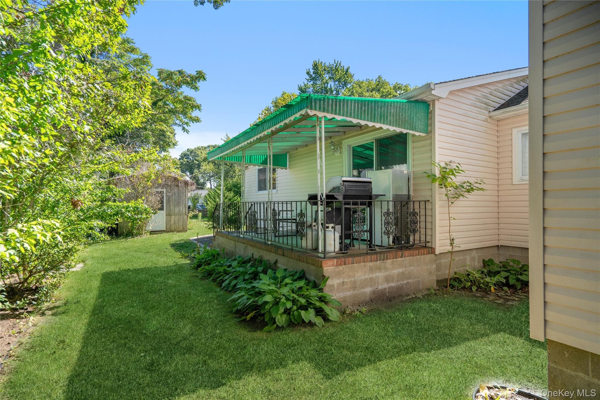 15 Parkwood Drive thumbnail 32