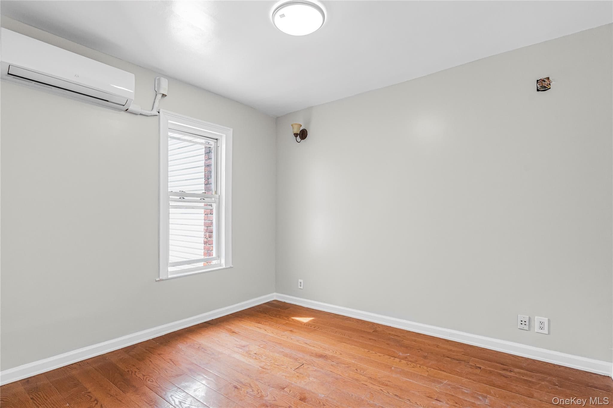 86-16 102nd Avenue thumbnail 13