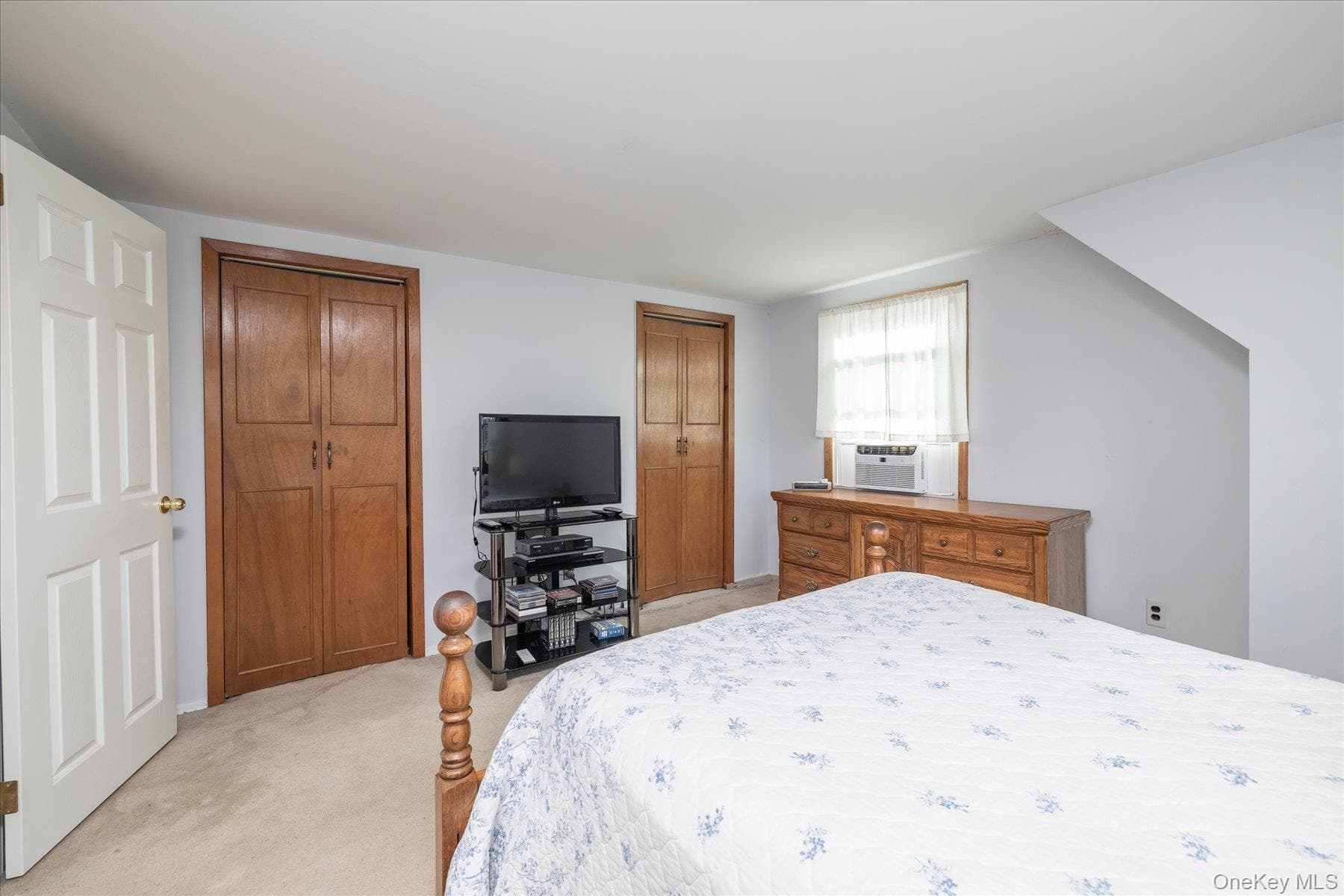 87 Woods Avenue thumbnail 14