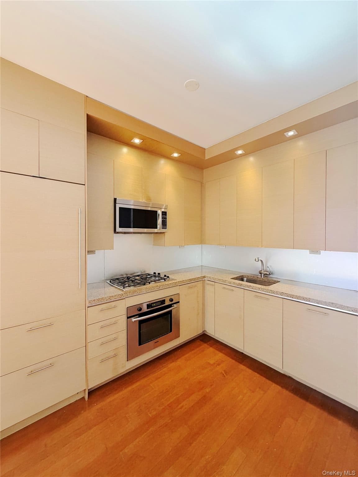 1600 Broadway Unit: 7E thumbnail 11