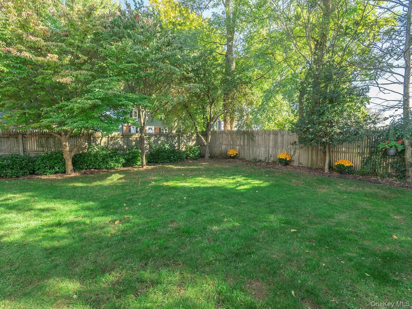 1 Dartmouth Drive thumbnail 33
