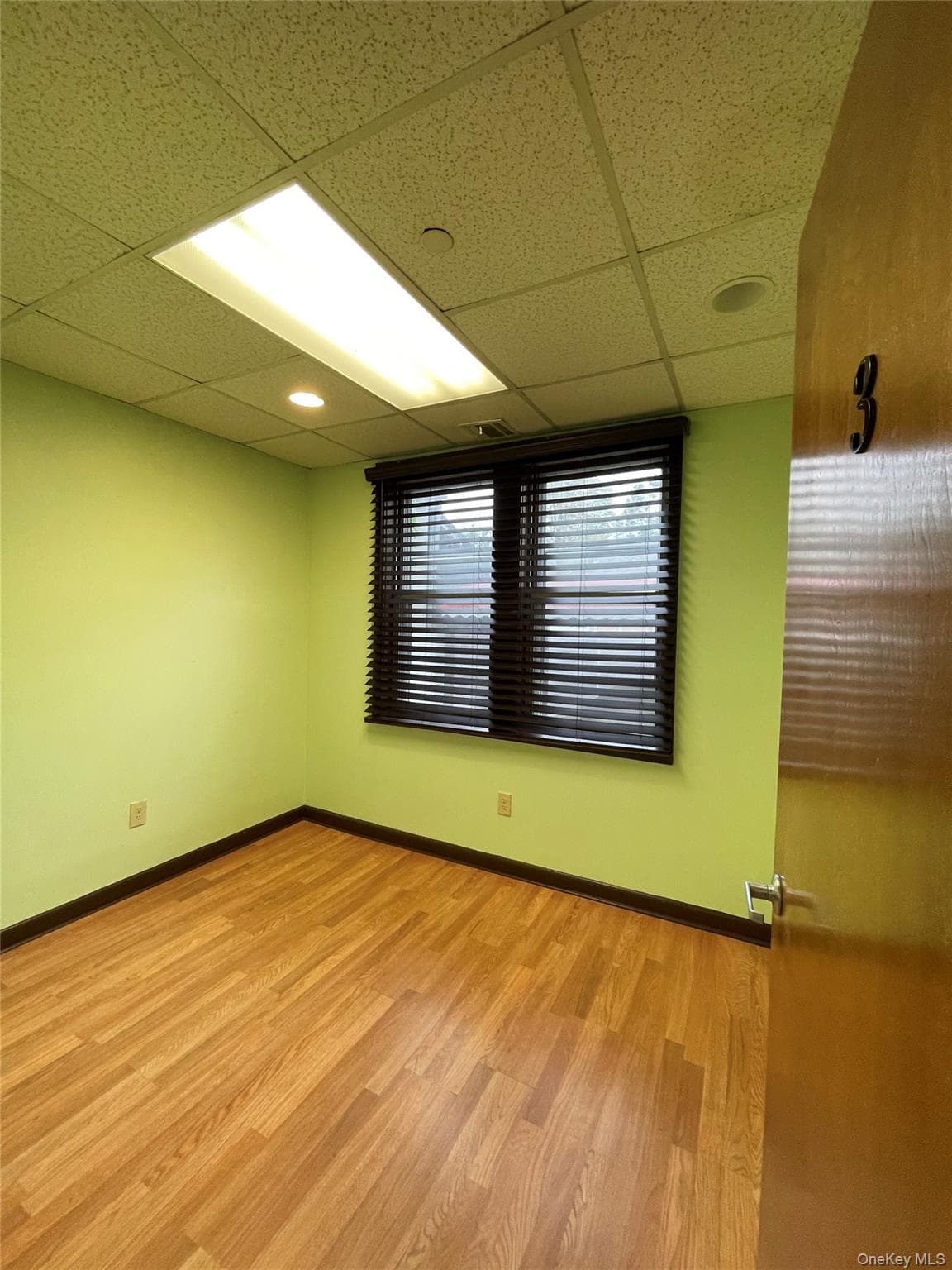 288 Hempstead Avenue thumbnail 7