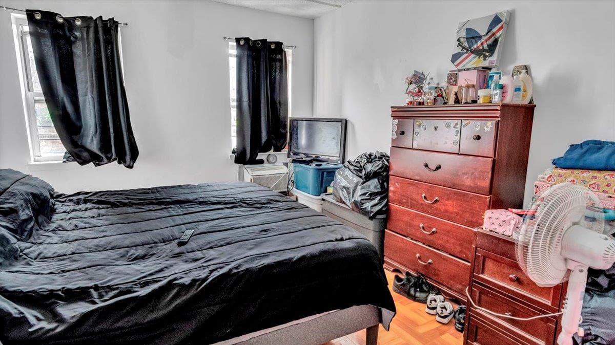 1068 Woodycrest Avenue thumbnail 6
