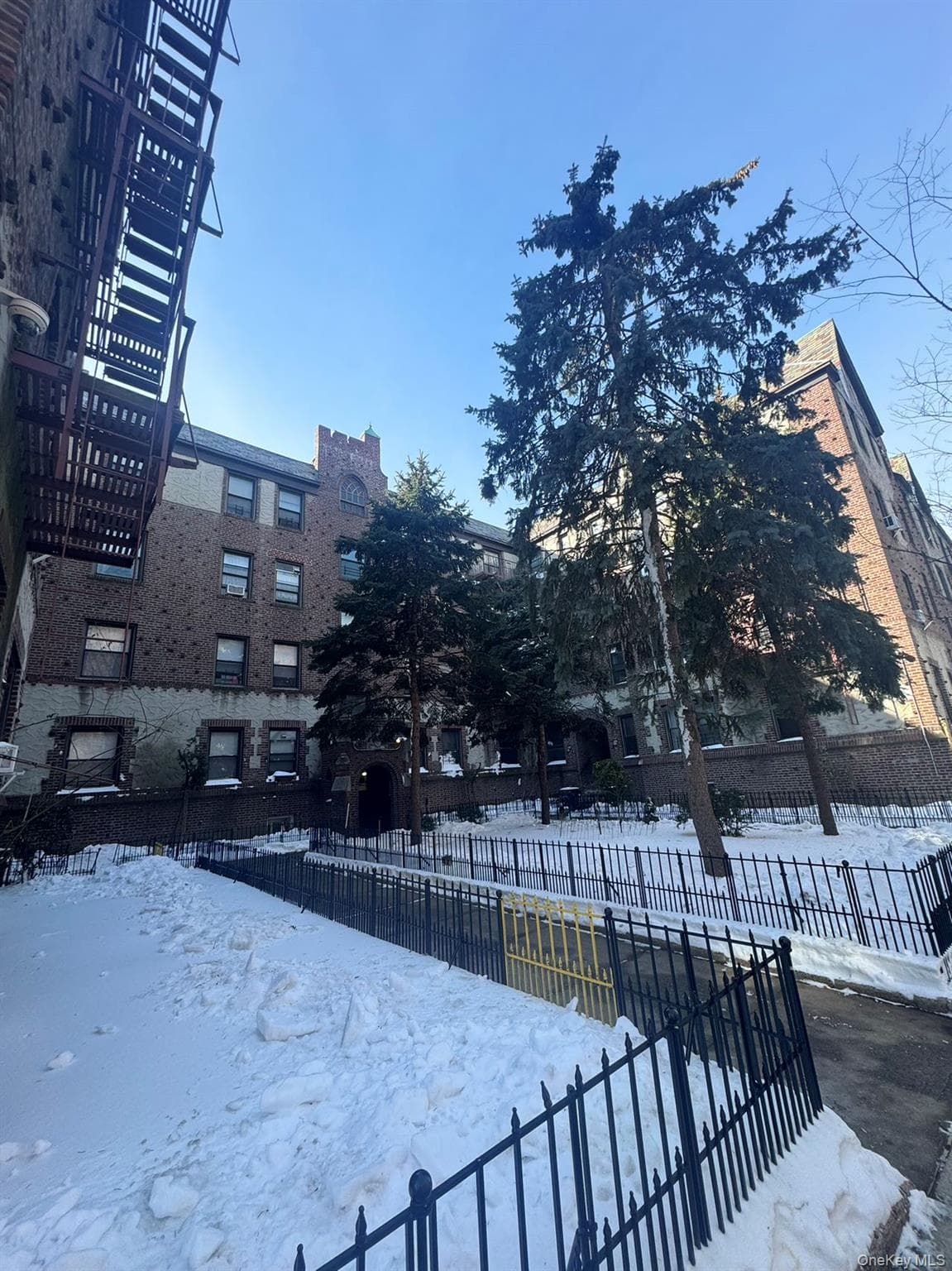 61-40 Saunders Street Unit: C5, Rego Park