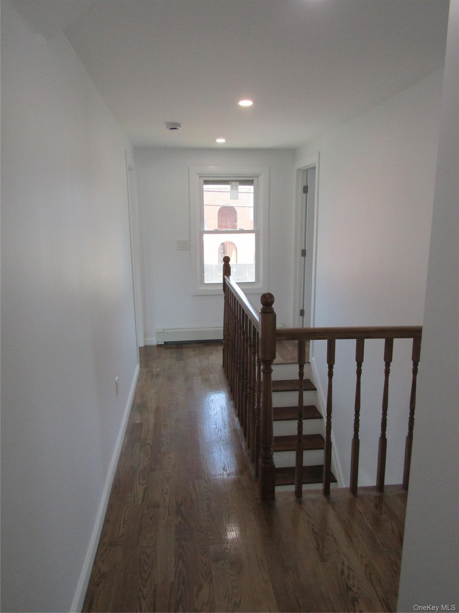 258 Brown Avenue thumbnail 15