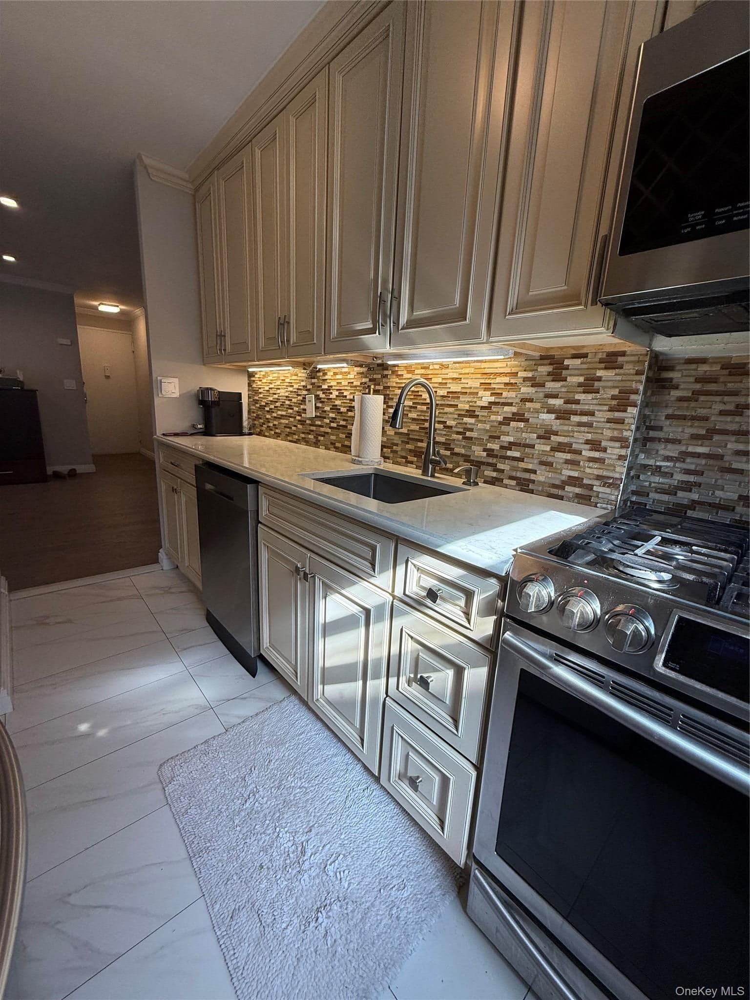 16 Lake Street Unit: 6A thumbnail 7